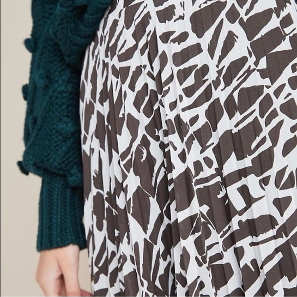 Anthropologie Maeve Asymmetrical Black and White Skirt - Picture 2 of 9